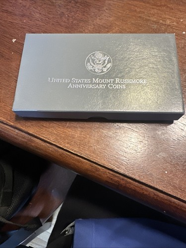 United States 1991 Mount Rushmore Anniversary Coins Two Coin Proof Set - Picture 3 of 3
