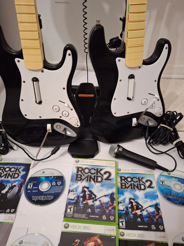 Xbox 360 Rock Band 1, 2, Micrófono, Batería, 2 Guitarras, Paquete, PROBADO Foto 2 de 4