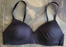 Size Large Calvin Klein Wire Free Lightly Lined Contour Bralette QP2101S