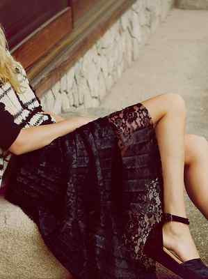 Free People Black Floral Lace Pretty Pleats Midi Maxi Skirt XS $168