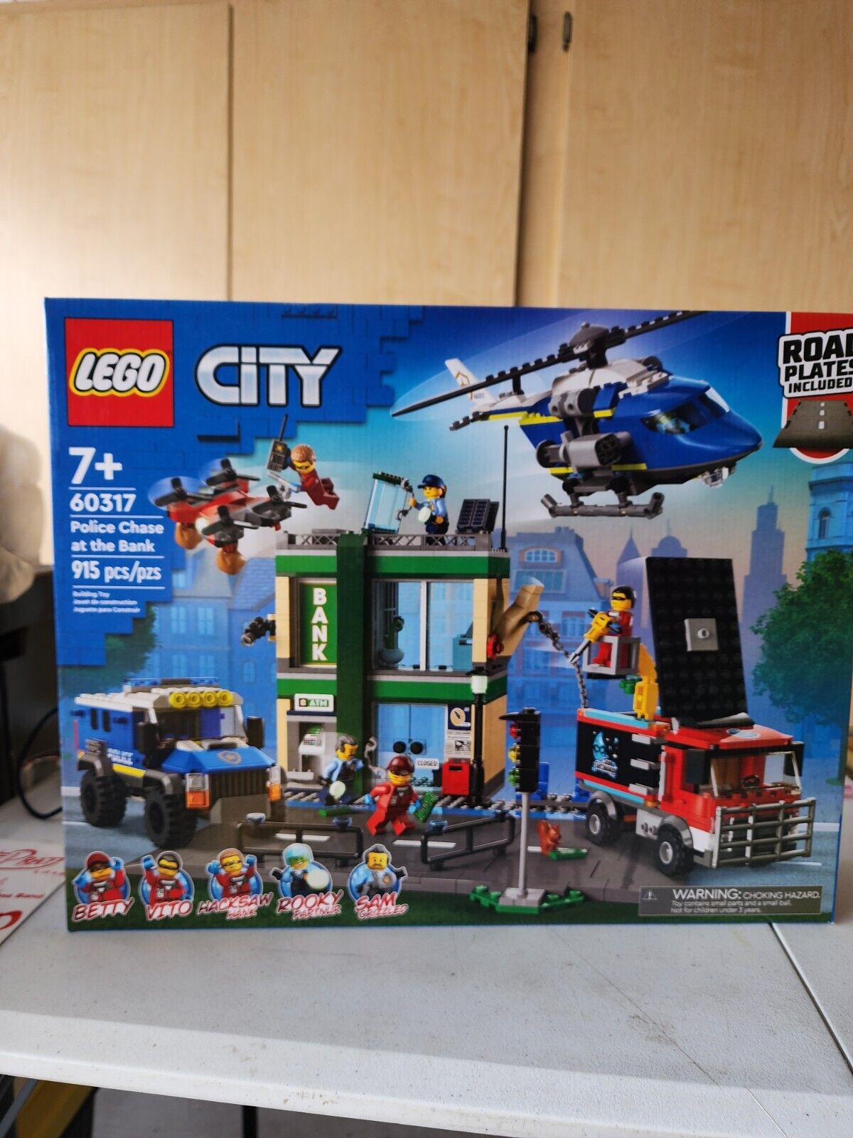 Lego city please please chase at the bank 915 Pcs #60317