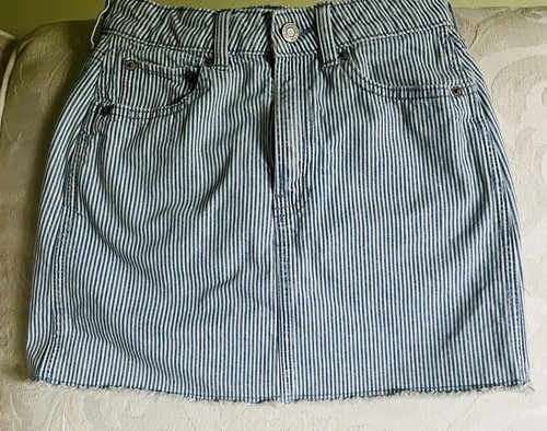 Gap Girl’s Blue/White Striped Denim Mini Skirt Sz 14 100% Cotton, Frayed Hem - Picture 2 of 9