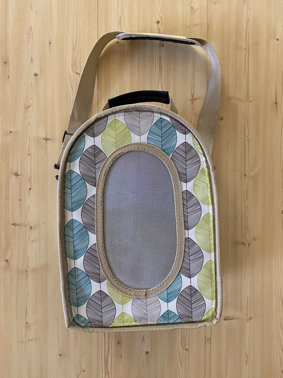 portable cute bird carrier well taken care of