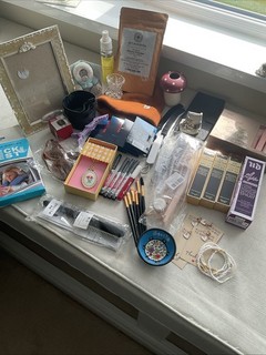 Bricabrac Job Lot