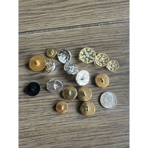 Vintage Misc Buttons Faux Mabe Pearl, Lucite, & Rhinestones Shirt Dress Jacket - Picture 8 of 9