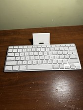 Apple iPad Keyboard Dock A1359 for 1st 2nd 3rd Generation 30 pin iPad