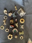 Vintage Costume Jewelry Set 20 Pins and Brooches