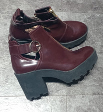 stradivarius woman shoe 37/4 used once 