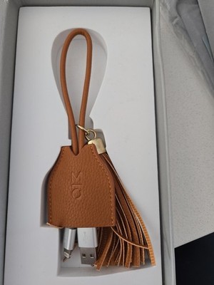 MOTILE TASSEL KEYCHAIN with Lightning Connection For Apple Products