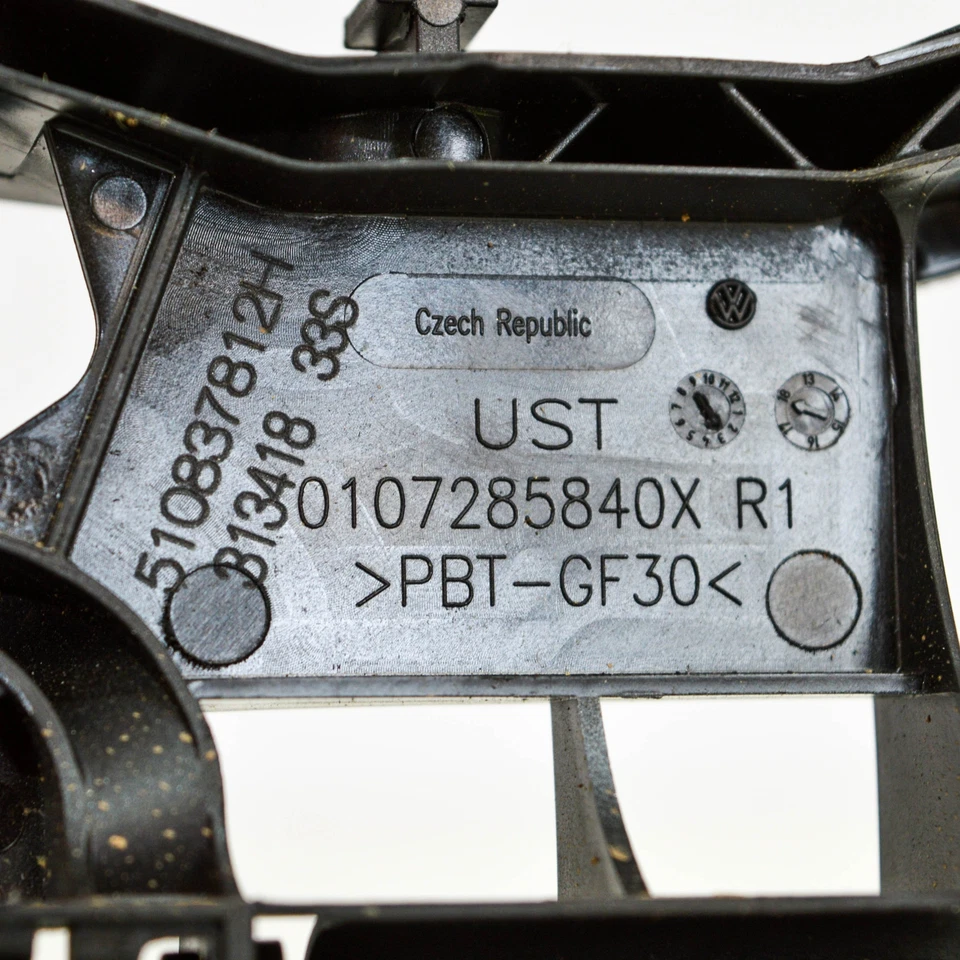 Marco de manija interior de puerta trasero derecho VW PASSAT B8 3G2 1.4 TSI 510837812H 11089406 - Imagen 4 de 4