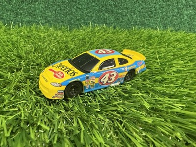 Hot Wheels NASCAR #43 Cheerios Dodge Intrepid John Andretti Diecast Car 2001