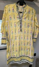 Khaadi Pret Women  s Greenish Yellow Floral Print Cotton Kurta/Kurti Size 10 M