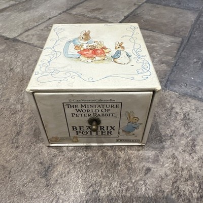 Miniature World Of Peter Rabbit Beatrix Potter 12 Mini Books Library Set 1989