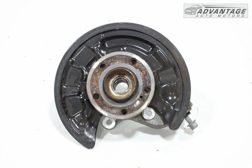 2014-2019 MERCEDES CLA250 C117 AWD REAR RIGHT SIDE WHEEL HUB SPINDLE KNUCKLE OEM