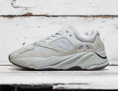 Size 12 - Adidas x Yeezy Knit Fabric Suede Boost 700 Salt *MUST SEE!* LOW PRICE