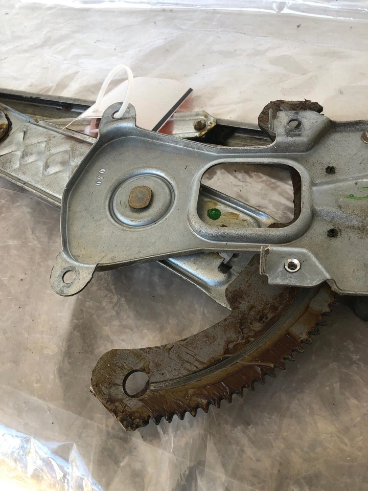 1999 - 2003 FORD WINDSTAR LX Front Door Regulator Window Passenger Right RH OEM - Image 3 of 4