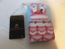 NUEVO - Cartera Loungefly X Disney Sirenita Boda Pastel Cremallera Alrededor