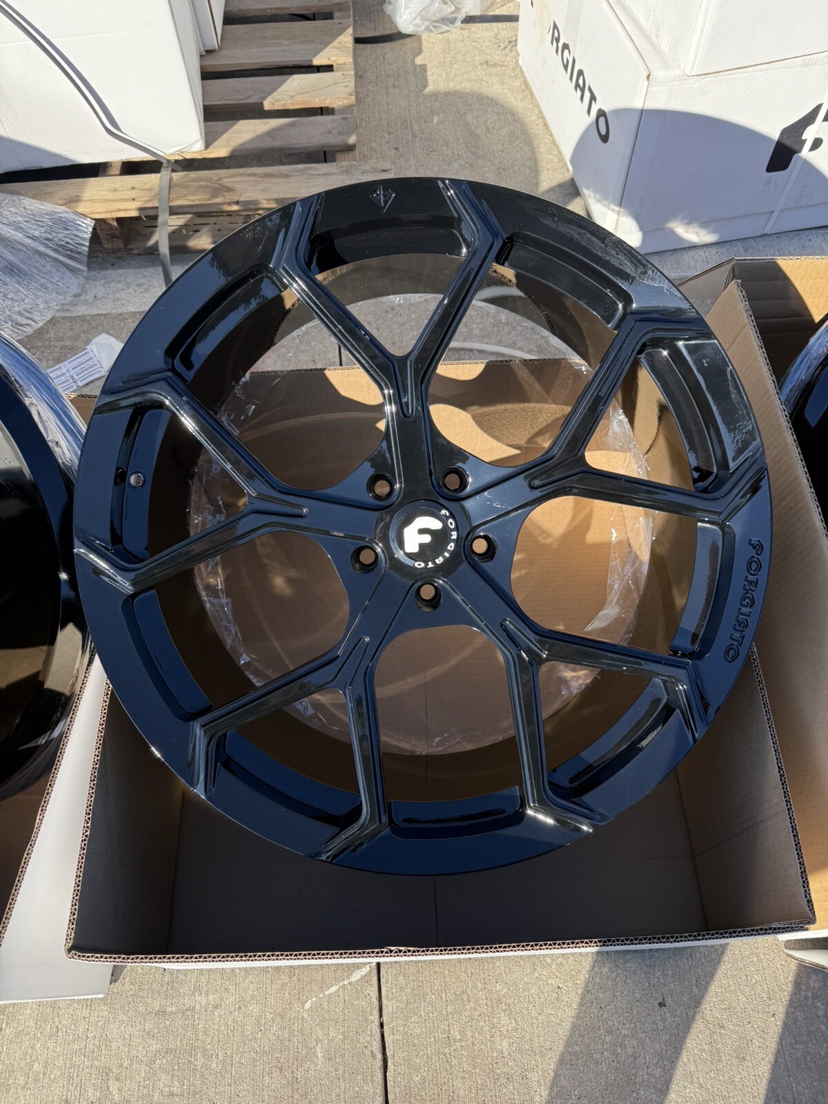 2023 LAMBORGHINI URUS | 24-M QUADRI FORGIATO WHEELS