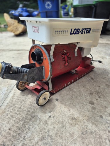 Tennis ball thrower ORIGINAL lobster 101 tennis ball oscillating machine 