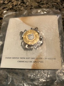 UNITED STATES COAST GUARD 1790 HAT BADGE OR LAPEL PIN