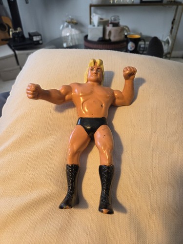 1985 WWF LJN Wrestling Figure Greg Valentine Titan...