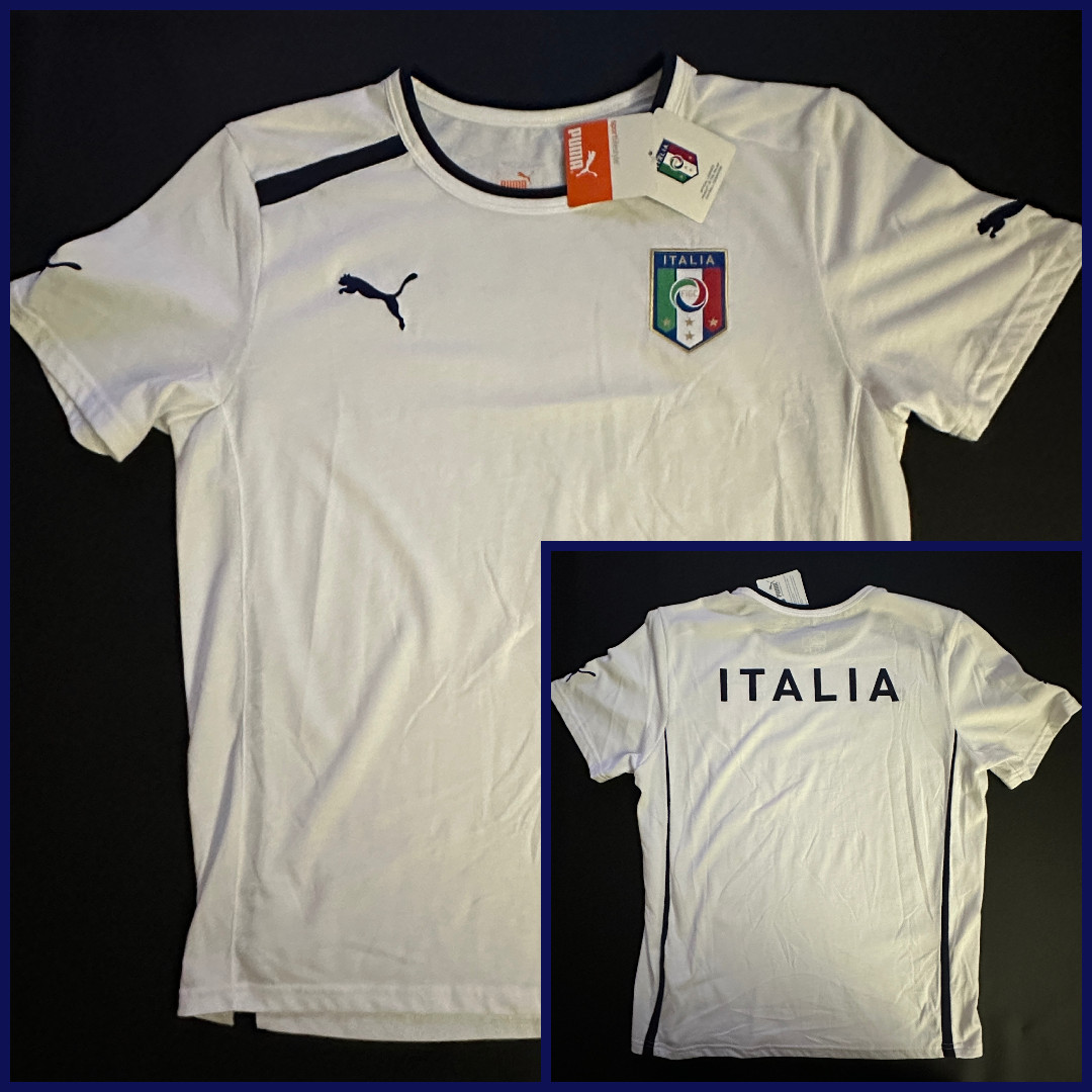 vintage 2010/11 Puma Italy Supporters Football Shirt  Med. NWT Euros, World Cup