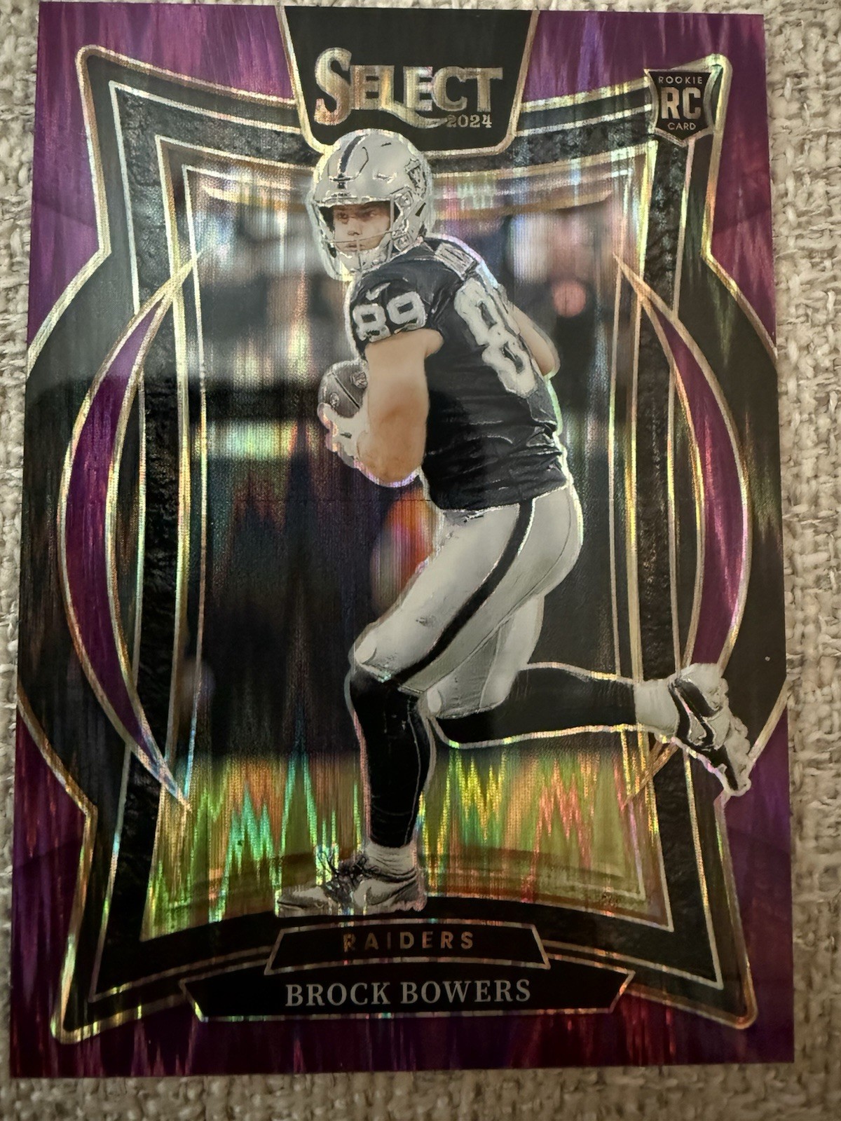 2024 Panini Select NFL Brock Bowers Concourse Purple Shock /360 Rookie