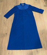 VTG Vanity Fair Robe/Housecoat Quilted Detailing Zipper - Made in USA - Medium