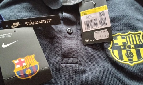 Nike Barcelona Fußballverein Poloshirt UK klein neu mit Etikett - Bild 2 von 2