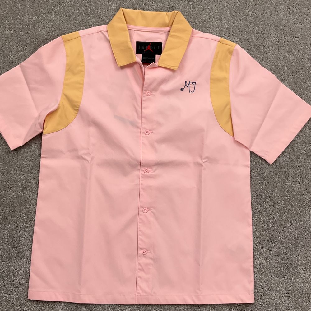 air jordan shirt women