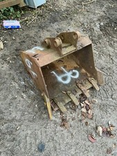 Mini Digger Excavator Digging Bucket 50mm 5 - 6 ton 30" (66)