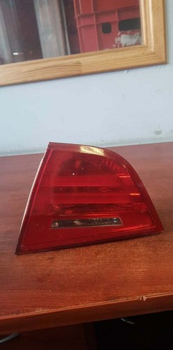 BMW 3ER E90 LCI HECKKLAPPE RÜCKLEUCHTE RECHTS 7154156