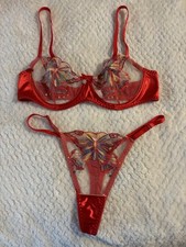 VTG Beautiful Red Satin Bra And Panties With Butterfly Embroidery Set Size L