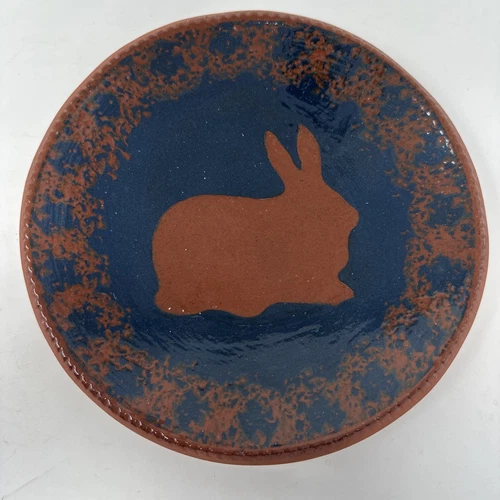 Vtg Foltz Pottery Redware Rabbit Bunny Plate Folk Art On Blue Signed 1986 VGC 8”
