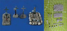 1/35 Scale WWII Battlefield Graves Resin Diorama Set – Helmets, Crosses