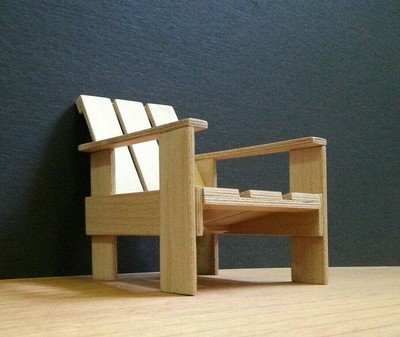 Crate Chair, Maßstab 1:6, handgefertigte Miniaturreplik, berühmte Möbel,...