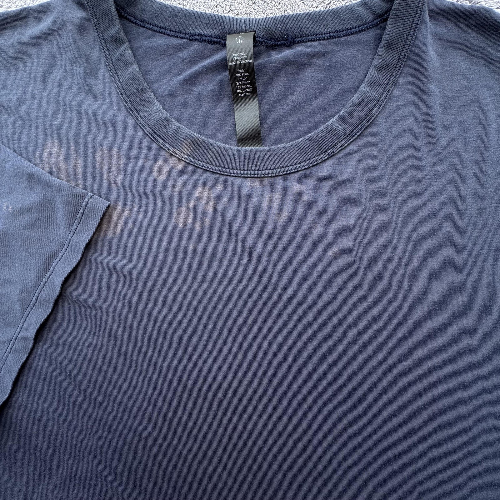 Lululemon Shirt Mens XL Navy Blue Pima Cotton Blend Crewneck Short Distressed