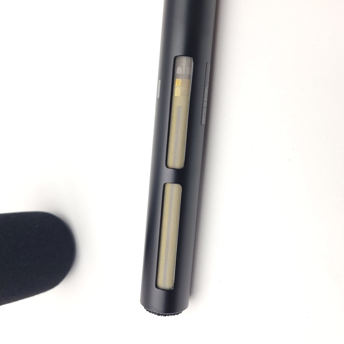 Panasonic AG-MC200G Super-Directional Camera Mountable Shotgun