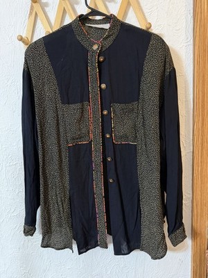 Funky Vintage Artistic Button Down Women s Large