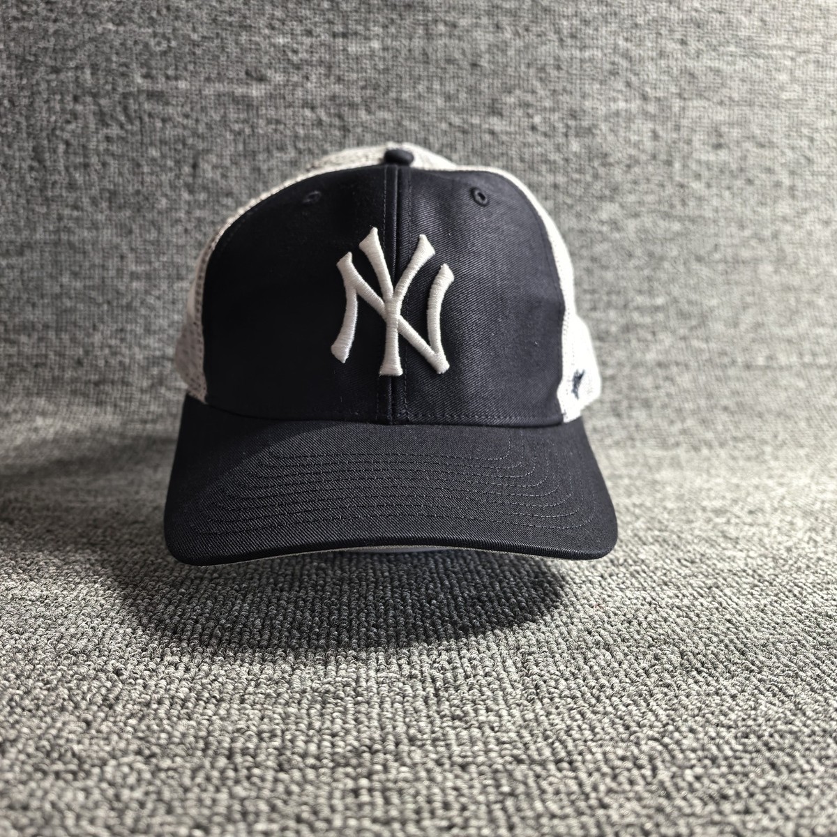 '47 Brand New York Yankees MLB Trucker Hat Navy White Snapback Cap