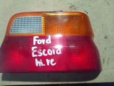FORD ESCORT V (GAL) 1.4 Rückleuchte rechts  mit Lampenträger 91AG13A602