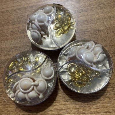 ELIZABETH ARDEN 7x CERAMIDE GOLD RESTORATIVE CAPSULES & 7x EYE CAPSULES (LOT 3)