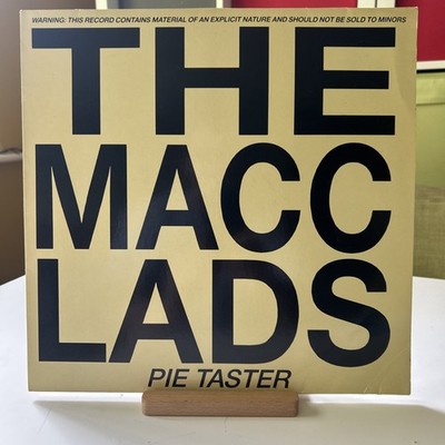 The Macc Lads 12'' Pie Taster FM Radio VHF 44 NM/EX