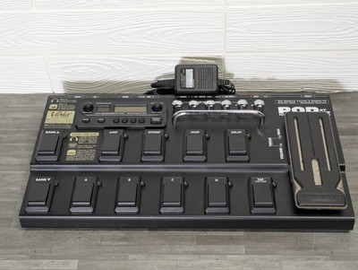Line 6 Pod XT Live Multi-Effects Guitar Effect Pedal w/Adapter Used
