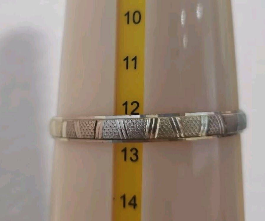 10k bangle bracelet - image 3