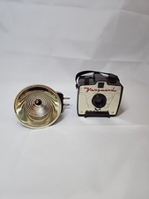 Vanguard Spartus Camera with Flash Unit, Sunbeam box READ
