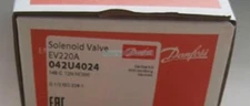 ONE Danfoss Solenoid Valve EV220A 042U4024