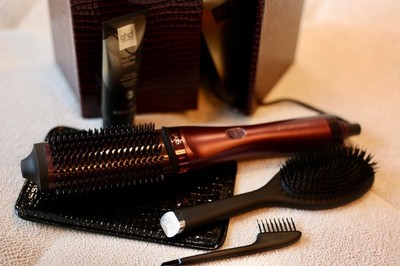 ghd duet blowdry Föhnbürste Heißluftbürste Hair Dryer Brush im Geschenkset NEU 