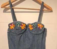Blumarine Vintage Jeanskleid bestickt Blumen ...