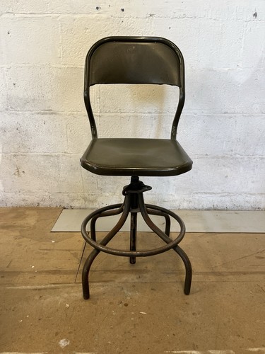 Vintage Industrial Metal Office Chair With Adjustable Height And Swivel. - Picture 1 of 6